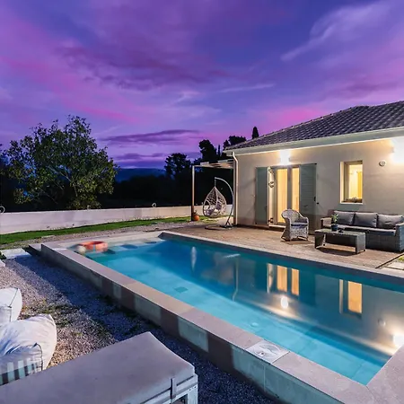 Villa Kalligoni Βίλα *