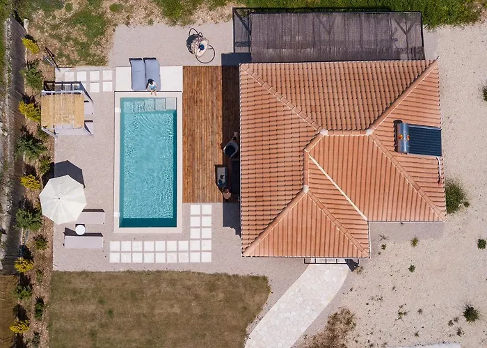 Villa Kalligoni Βίλα *